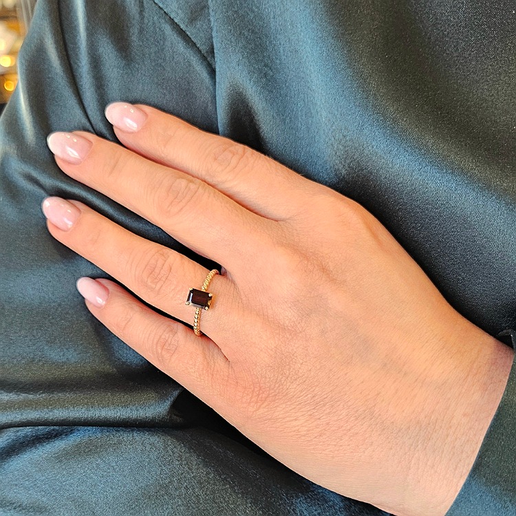 Pierścionek złoty – bordo cyrkonia rozmiar 17 – Złoto próba 585 - Jubiler Brilliance